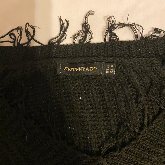 Distressed Cropped Sweater!! - Picture 3 of 3